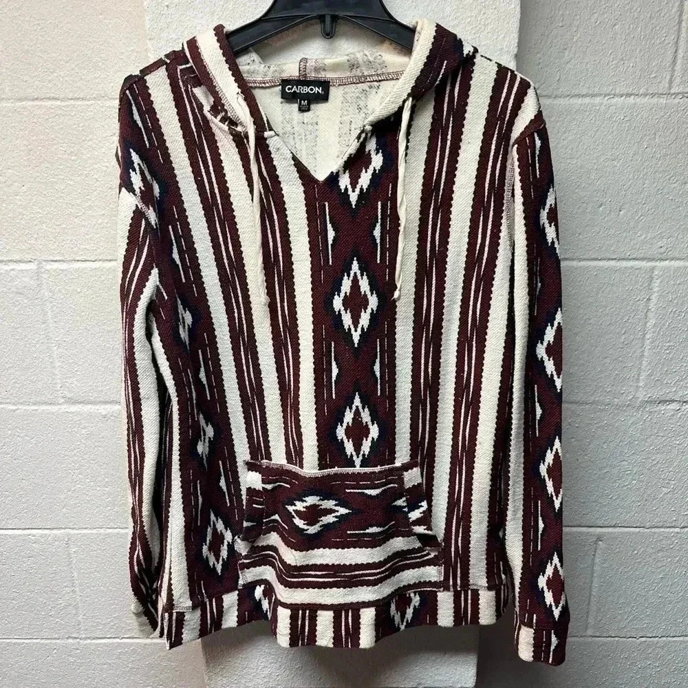 Carbon pullover hoidie Aztec print burgandy and navy.